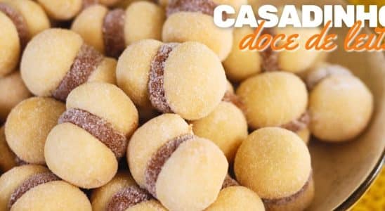 BISCOITO CASADINHO DE DOCE DE LEITE)