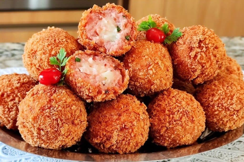 BOLINHO DE CALABRESA