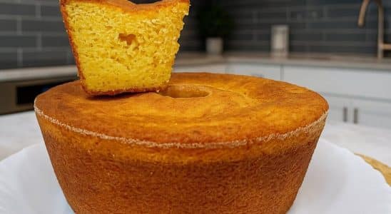 BOLO DE LARANJA COM CASCA