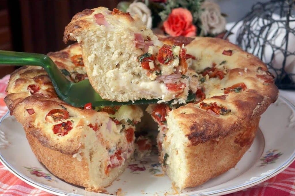 BOLO SALGADO DE COLHER