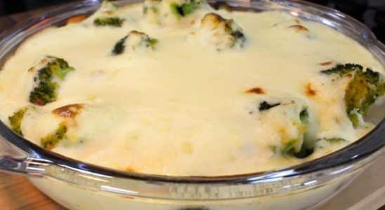 FRANGO COM BRÓCOLIS