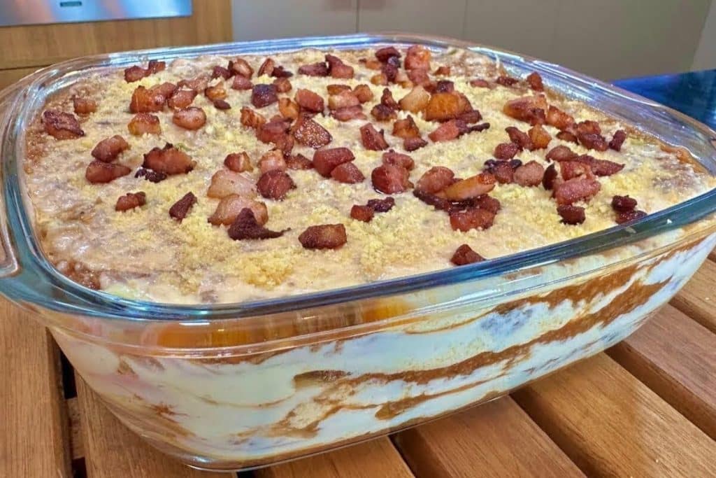 LASANHA DE DOIS MOLHOS