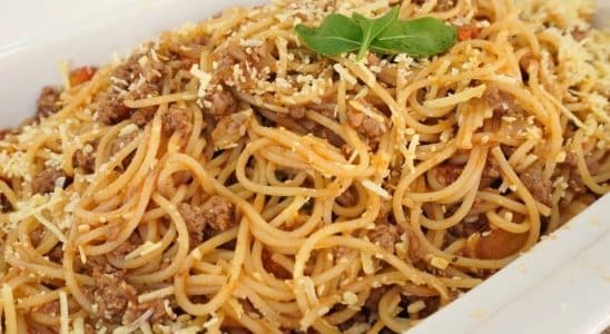 MACARRONADA SIMPLES E FÁCIL