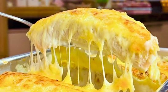 PANQUECA AO MOLHO BRANCO