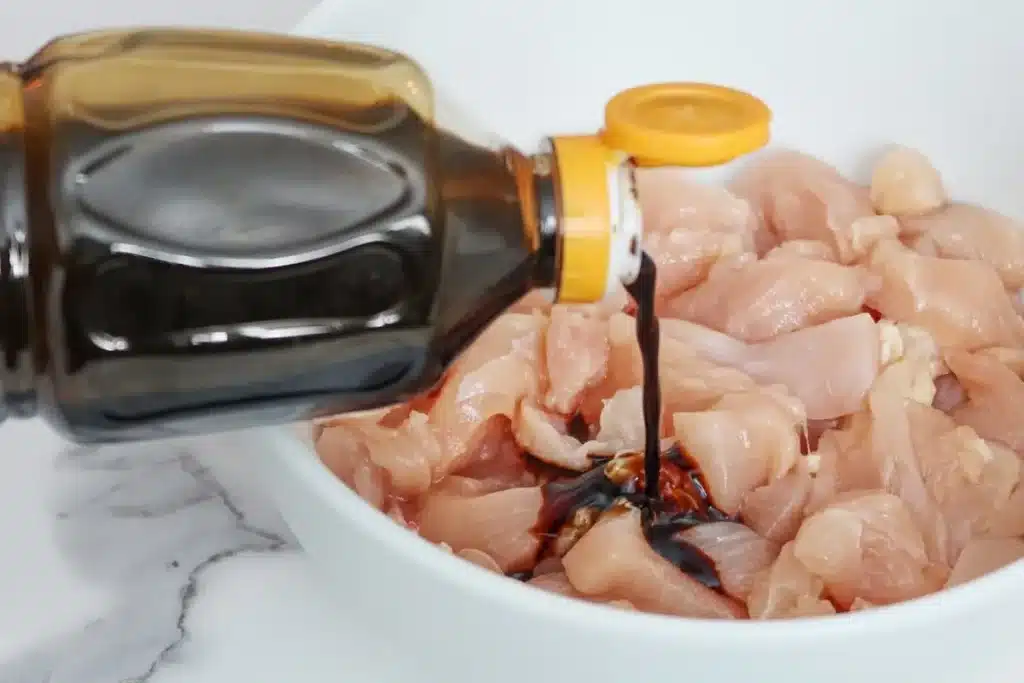 Receita de frango para o almoço: assado diferente, suculento e cheio de sabor caseiro 4 RECEITA DE FRANGO PARA O ALMOÇO