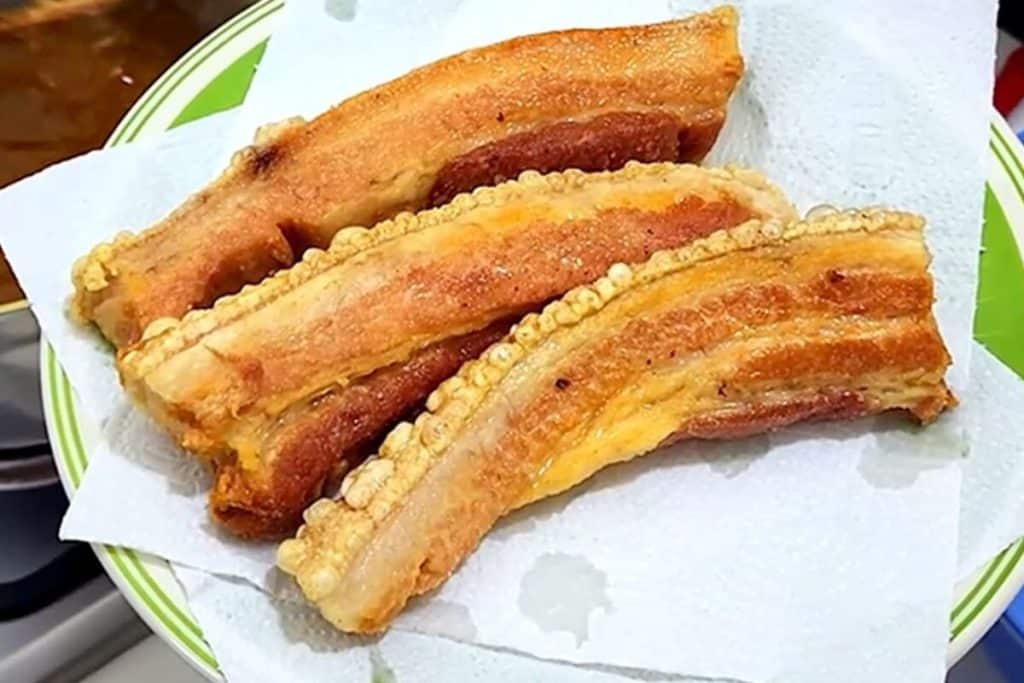 TORRESMO DE BOTECO CROCANTE