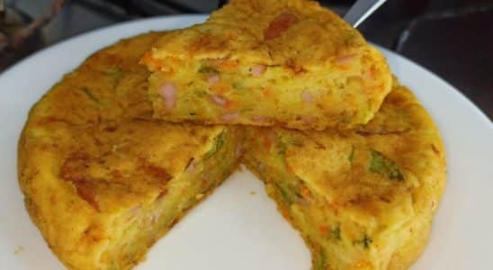 TORTA DE TAPIOCA DE FRIGIDEIRA