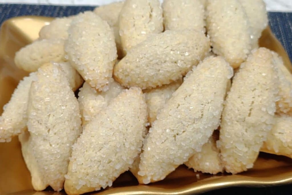 biscoitinho de coco açucarado