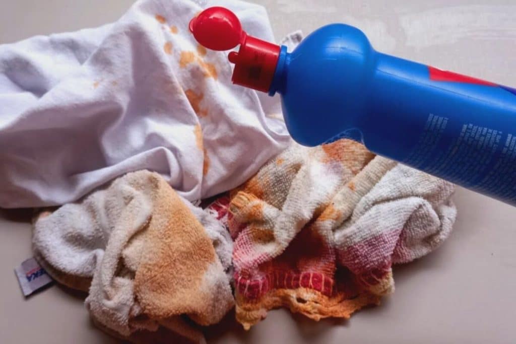 como limpar pano de prato manchado