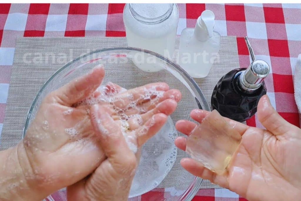 como multiplicar sabonete líquido