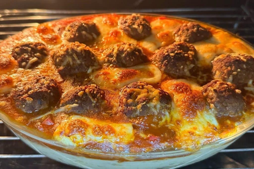 almôndegas com purê de batata