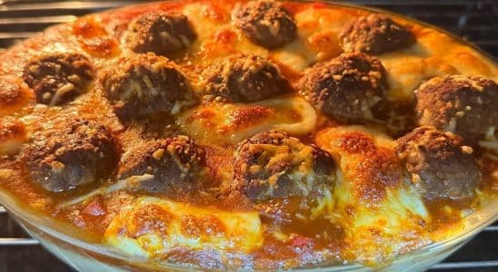 almôndegas com purê de batata