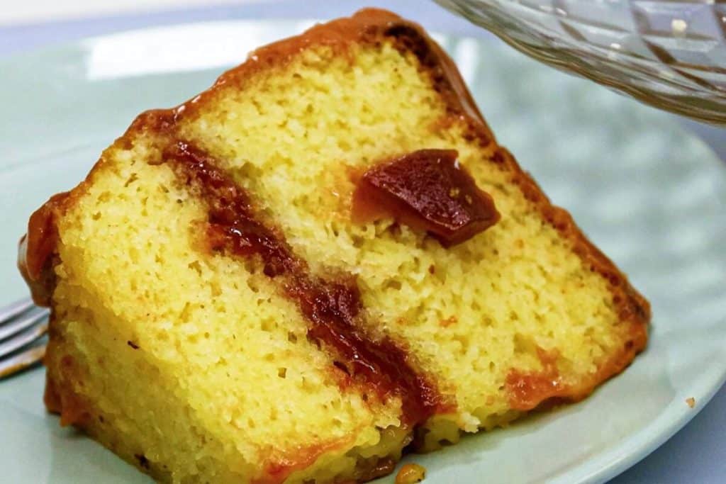 bolo de queijo com goiabada