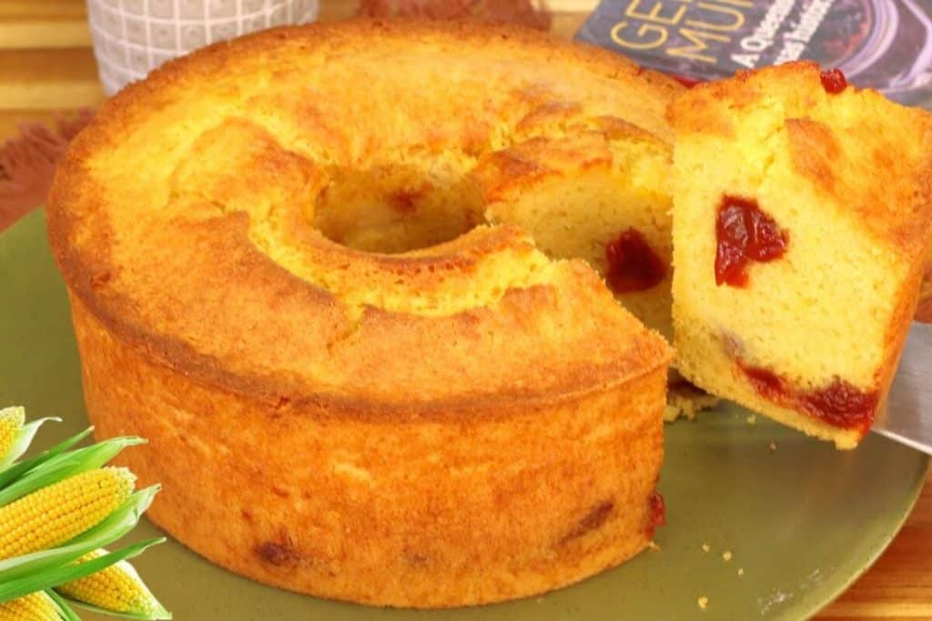 bolo de milho com goiabada