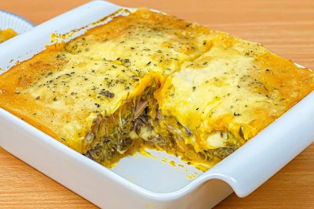 escondidinho de abóbora com carne de seca