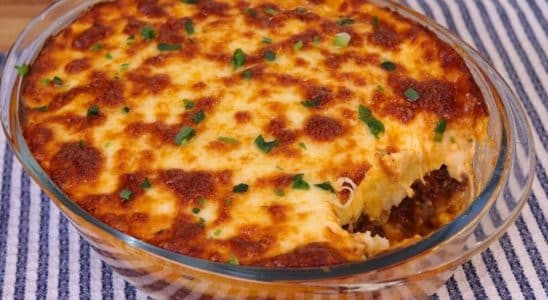 escondidinho de carne moída