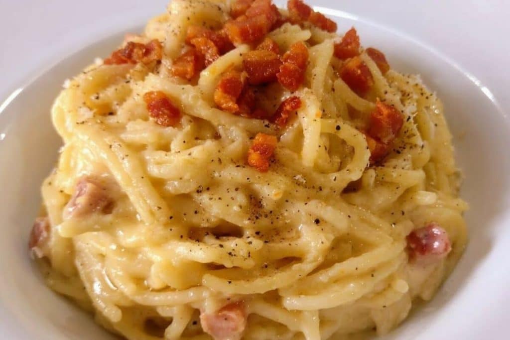 espaguete a carbonara