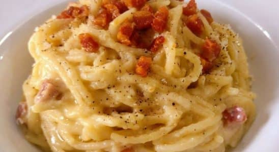 espaguete a carbonara