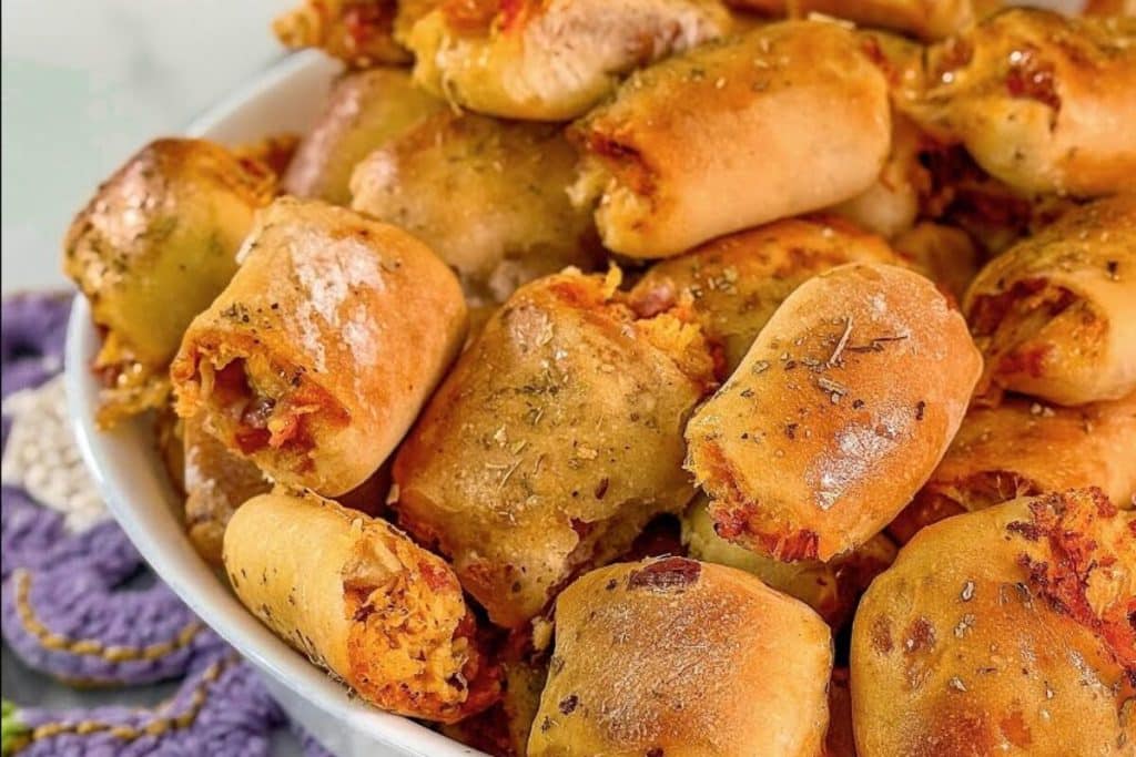 pãozinho de frango com calabresa