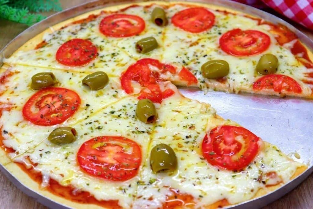 pizza caseira de liquidificador