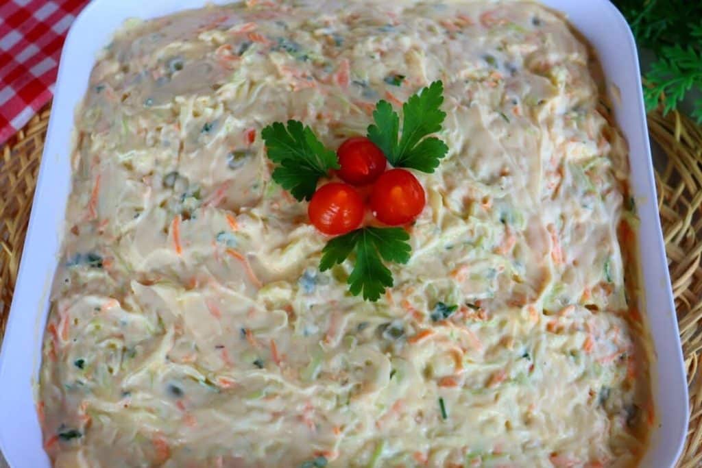 salada de repolho cremosa
