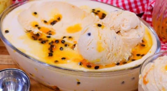 SORVETE CASEIRO DE MARACUJÁ