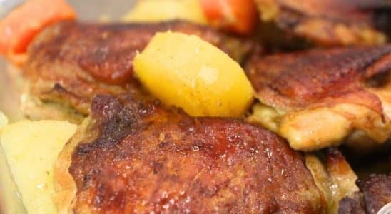 sobrecoxa assada com batata