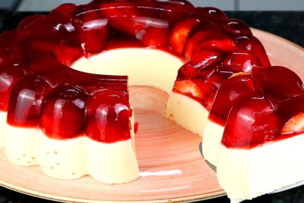 sobremesa de morango montada