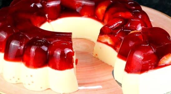 sobremesa de morango montada