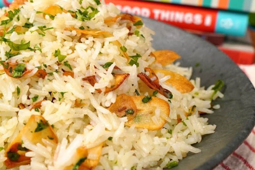 arroz alho e óleo