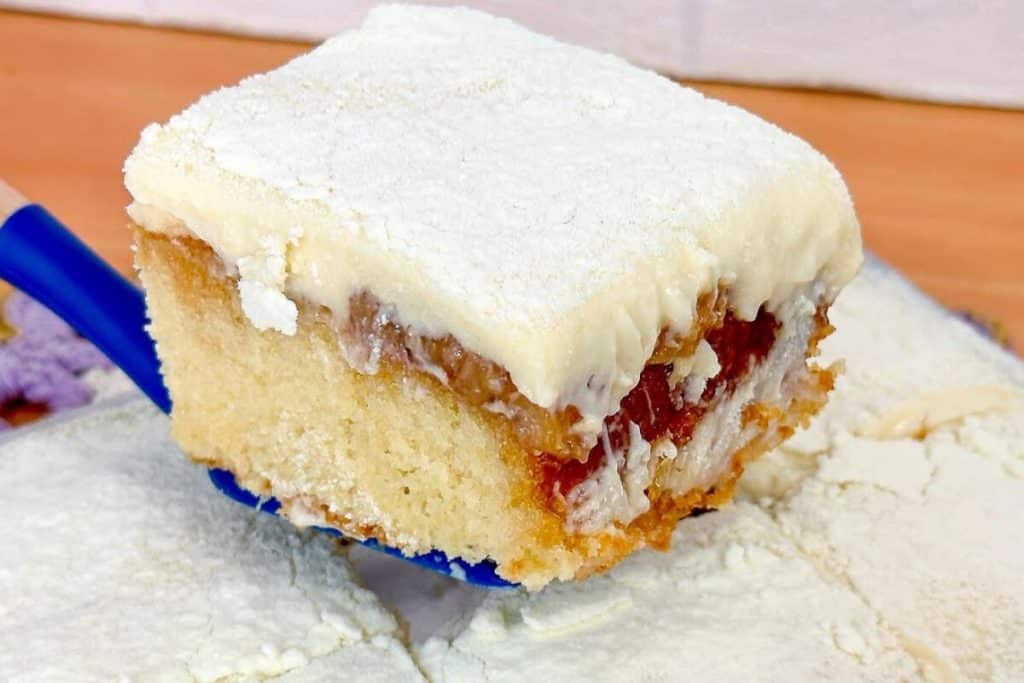 bolo de banana caramelizada