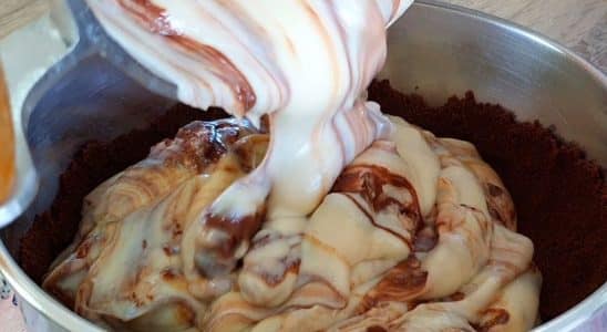 sobremesa de leite ninho com bombom