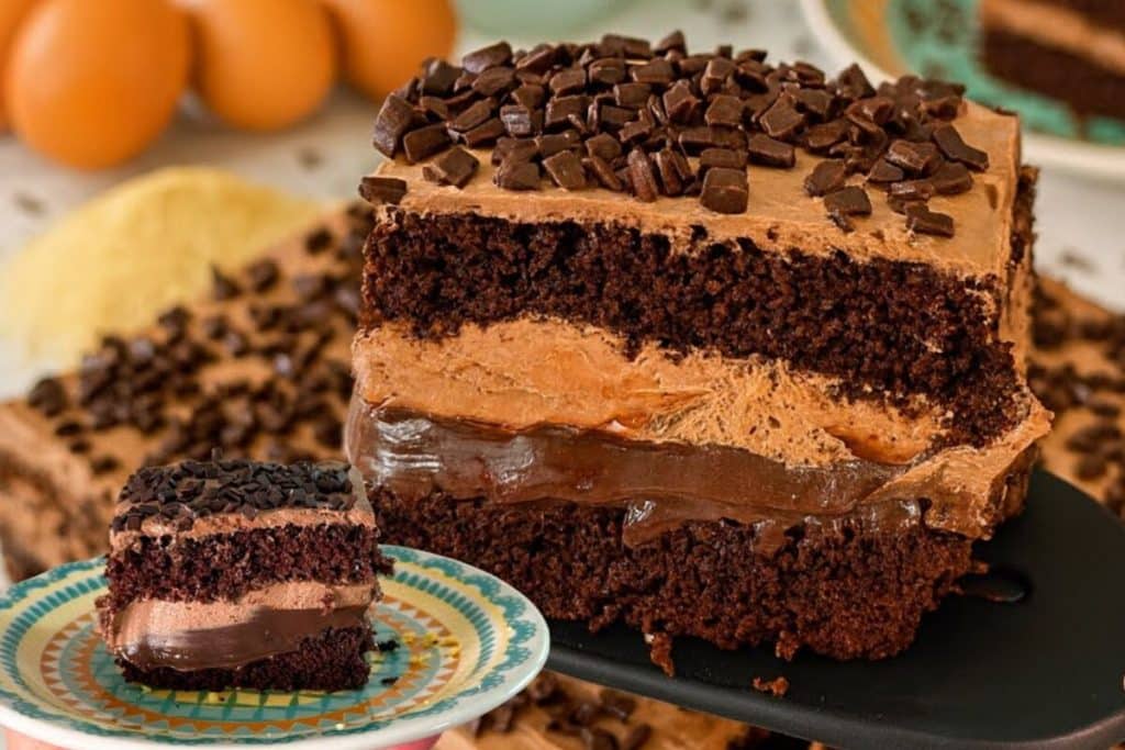 bolo gelado de chocolate