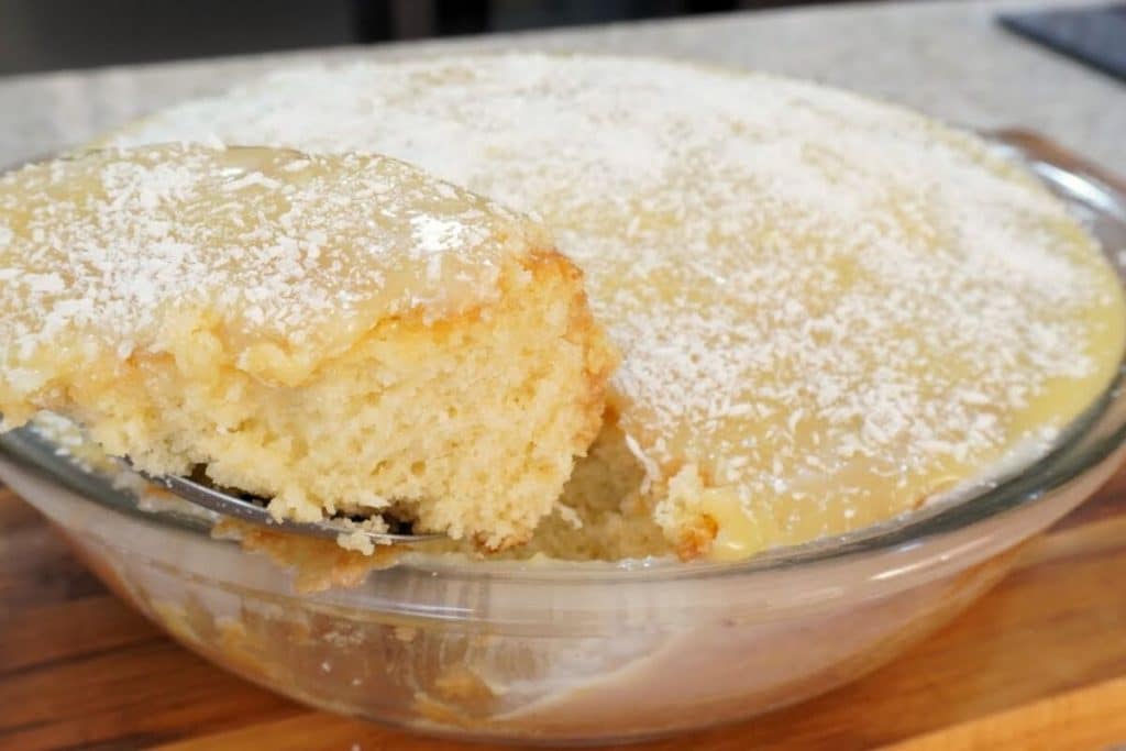 bolo gelado na travessa