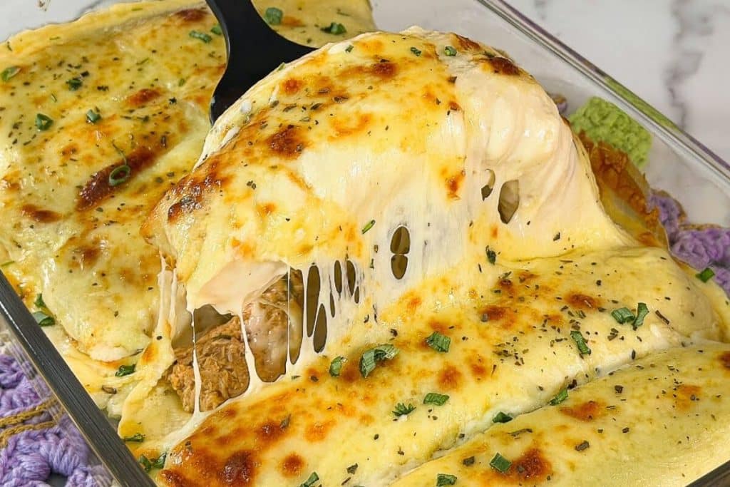 panqueca de frango com molho branco