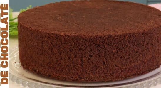 pão de ló de chocolate