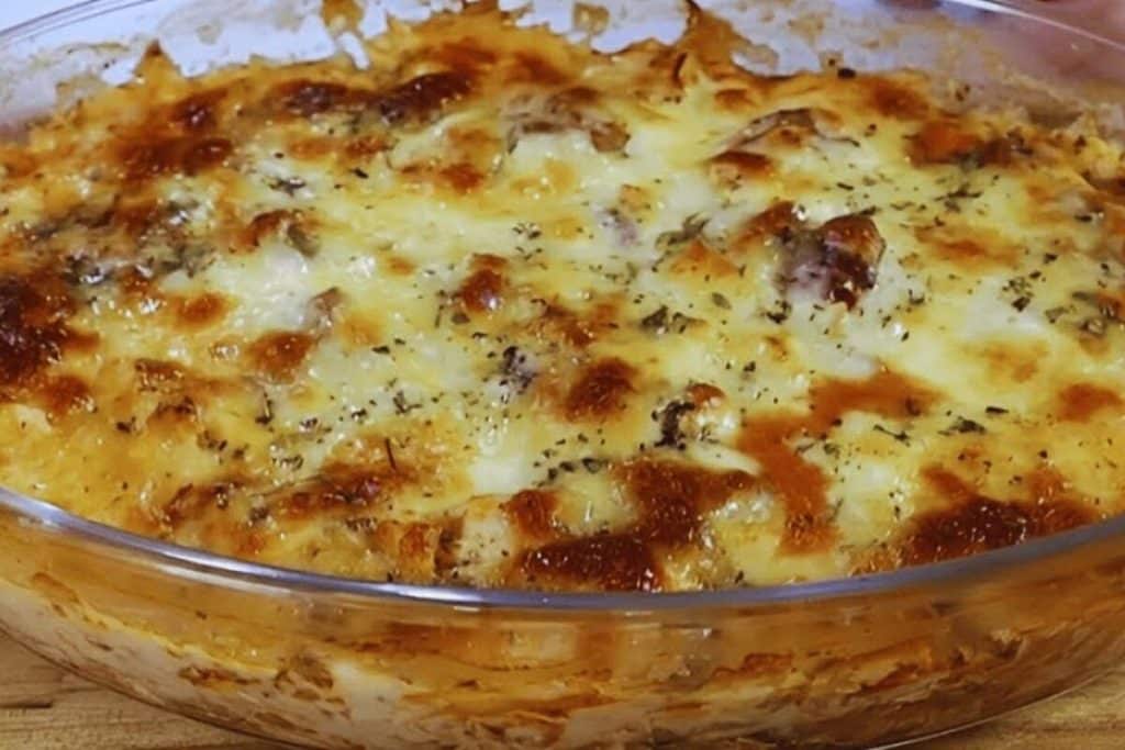 parmegiana de frango desfiado