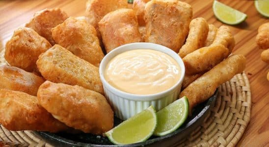 peixe empanado crocante