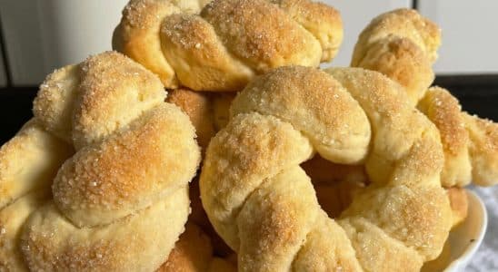 Rosquinha Caseira Com Queijo