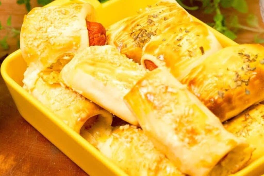 enroladinho de salsicha