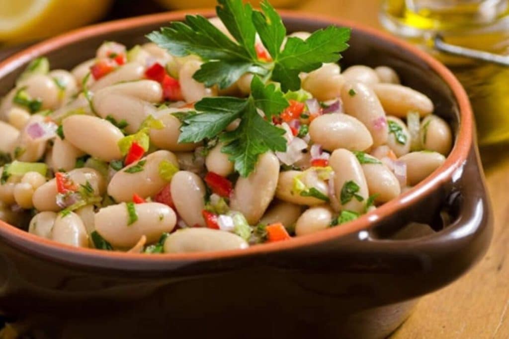 salada de feijão branco
