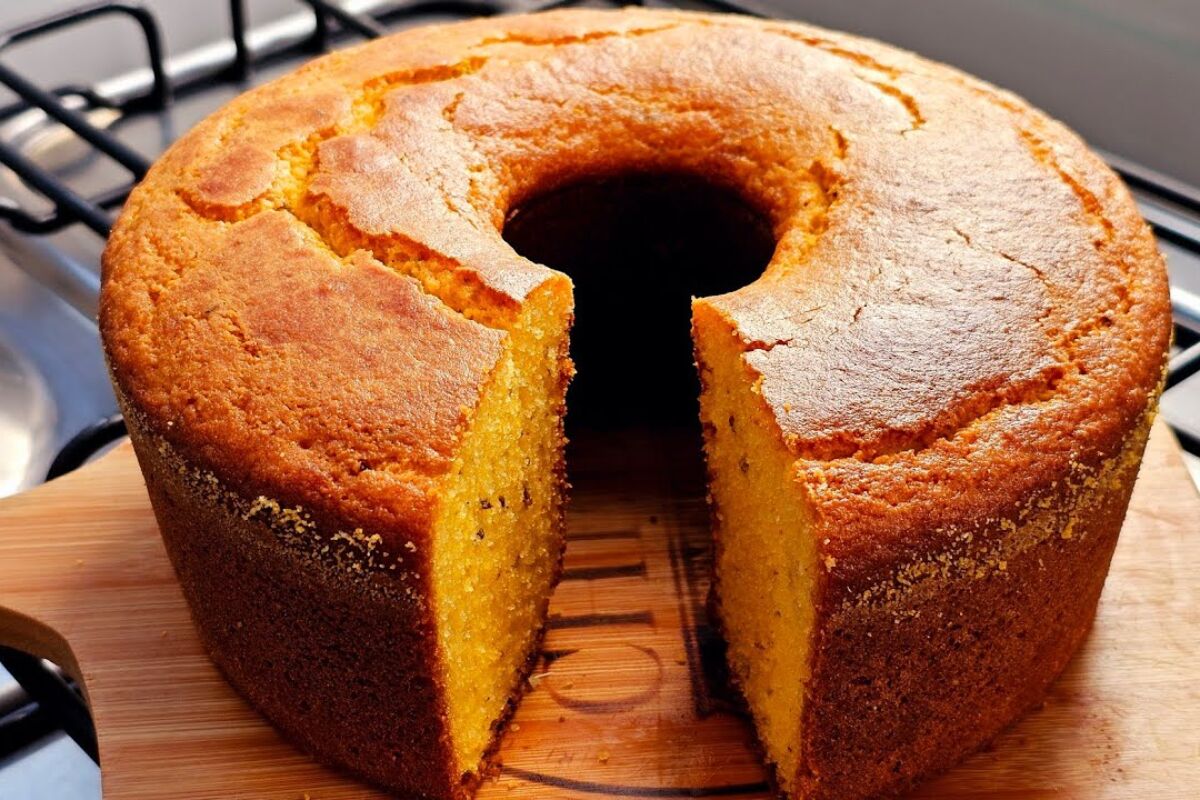 Bolo de fubá com creme de leite sem trigo para um café da tarde fofinho neste fim de ano 51 bolo de fubá com creme de leite