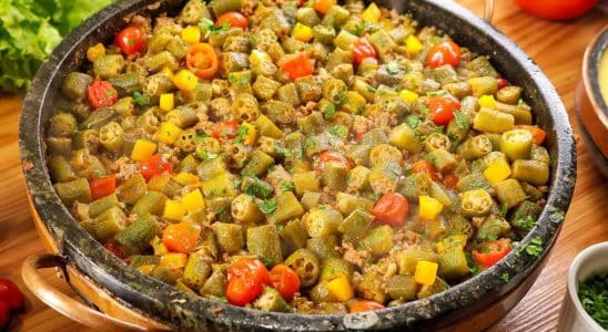 carne moída com quiabo