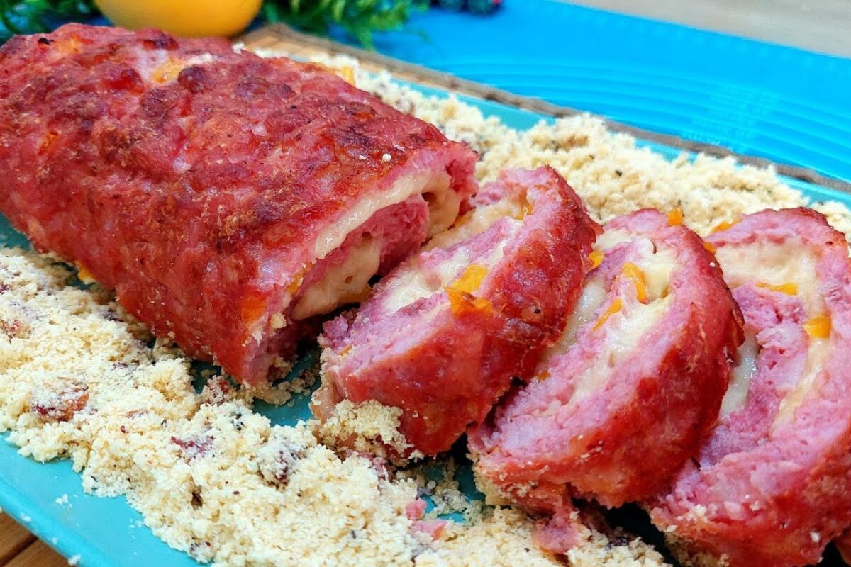 rocambole de linguiça recheado