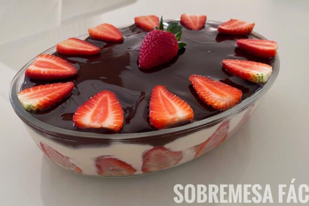 sobremesa de morango