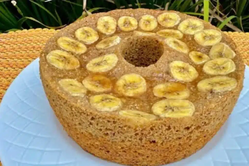 Bolo de banana sem trigo: receita sem farinha e sem açúcar para um lanche super saudável e gostoso. 4 bolo de banana sem trigo