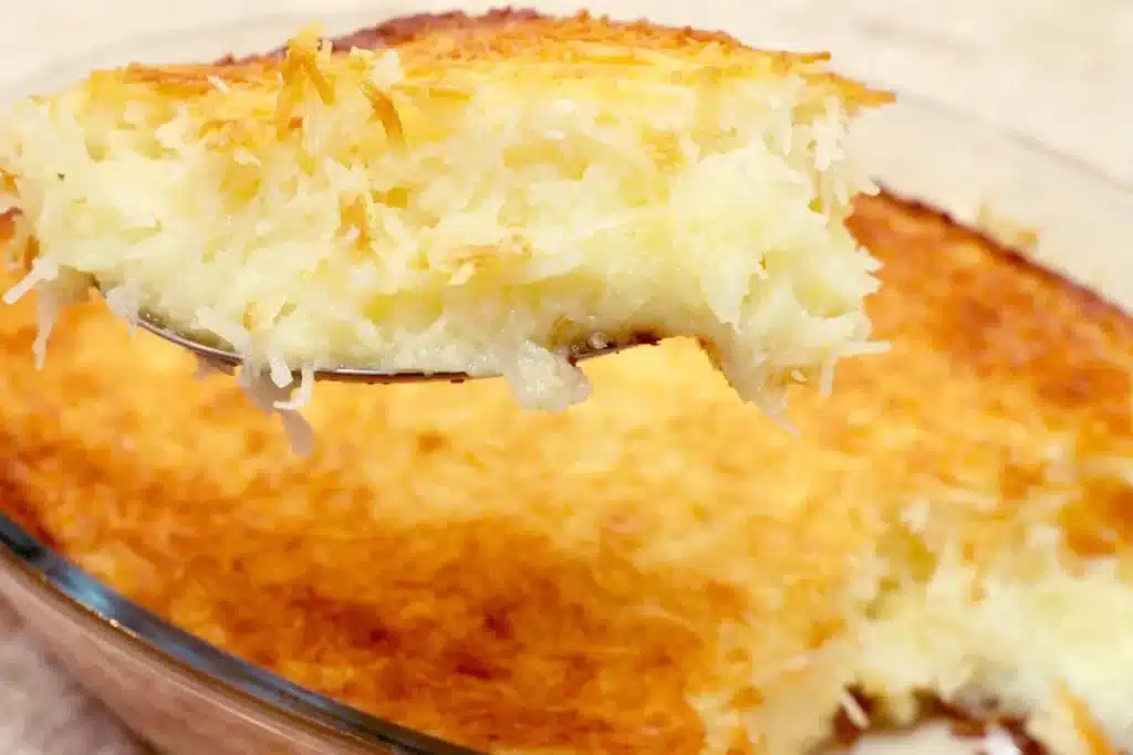 Cocada de forno: faça essa cocada cremosa super fácil, que vai te fazer querer comer de novo de tão saborosa. 4 cocada de forno