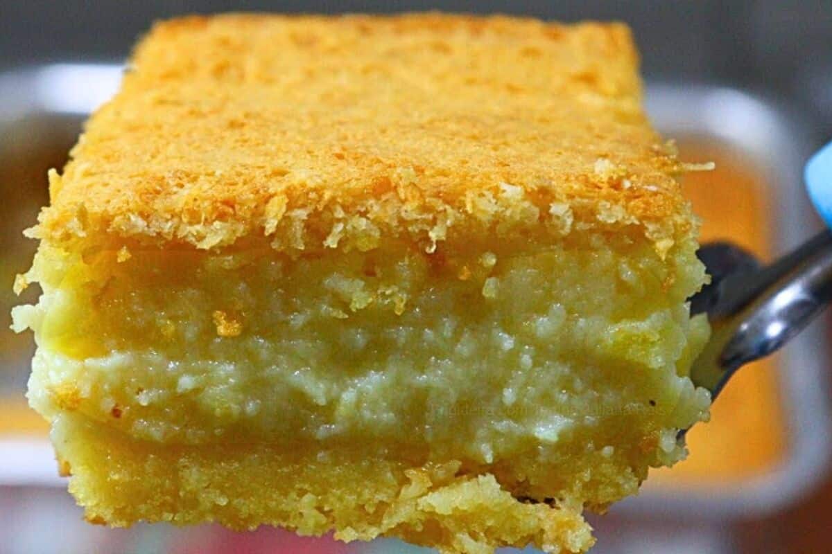 Bolo de fubá cremoso de liquidificador que parece um pudim de tão rápido e delicioso 61 bolo de fubá cremoso