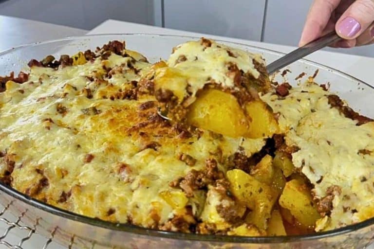 Semea Recheada Batata recheada: surpreenda no almoço com esta versão incrível, fácil e ...