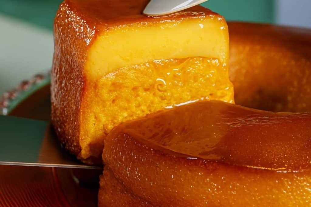 bolo pudim de cenoura